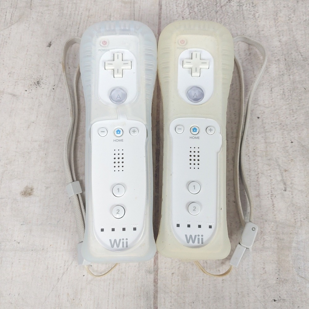 TESTED - 2 Pack Nintendo Wii Remote RVL-003 Controllers White with Sleeves
